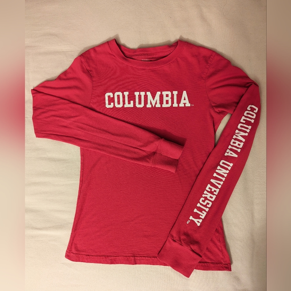4 for 25🔥 GUC Columbia University T-shirt (S)